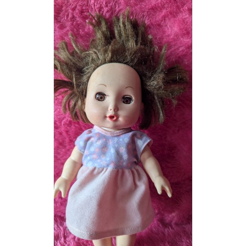 Doll vintage