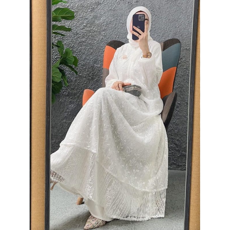 Humairah BrokenWhite by Jannat.id