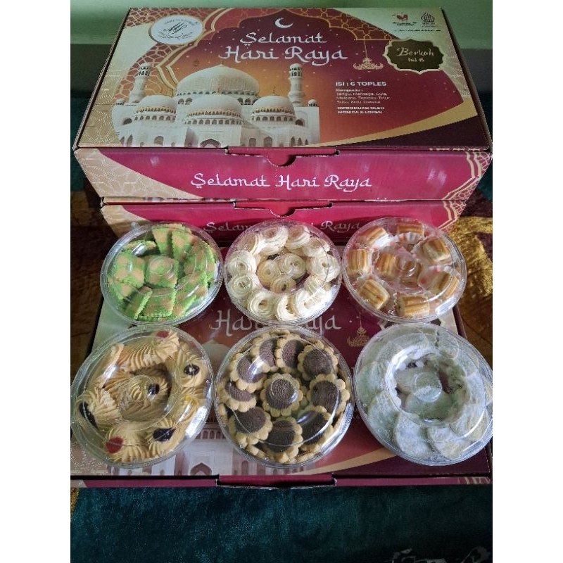 

PAKET HAMPERS MURAH / 1 BOX ISI 6 VARIAN KUE KERING