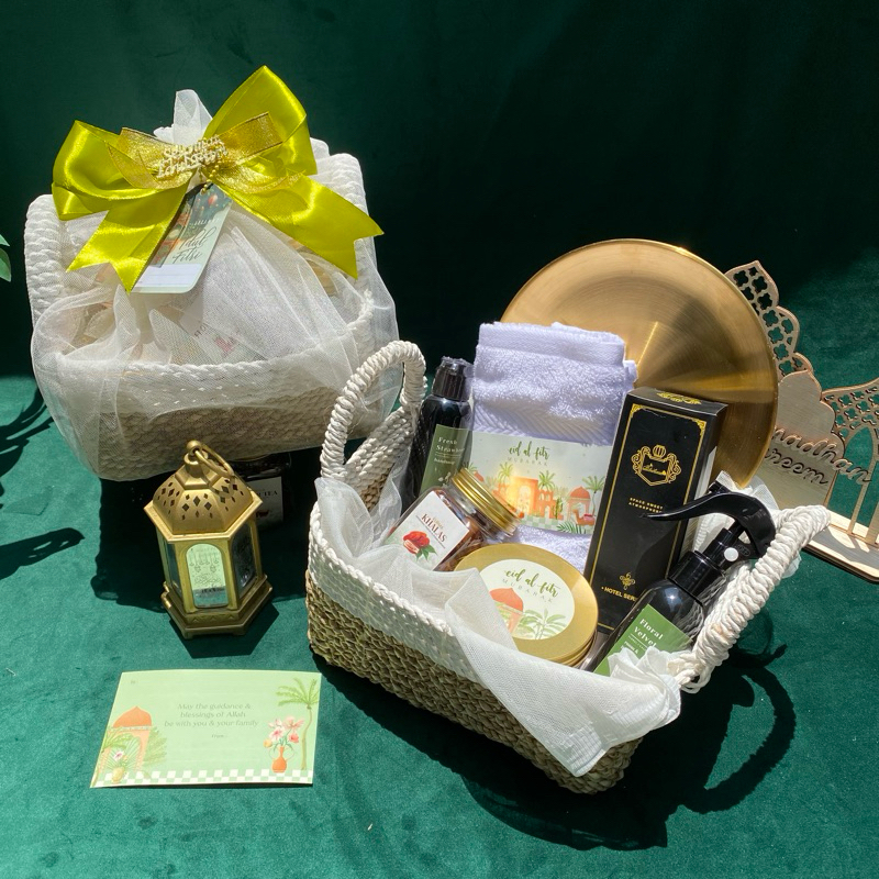 

HAMPERS LEBARAN HAMPERS IDUL FITRI KUE LEBARAN BINGKISAN LEBARAN HAMPERS READY STOCK