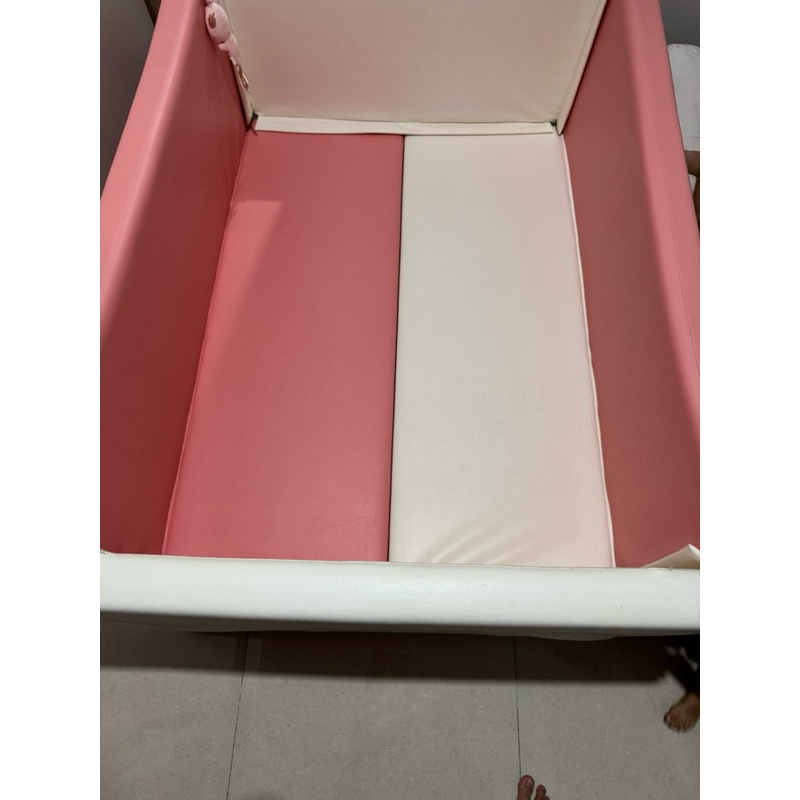 Preloved Playbie Playmat bumper bed 150 x 100