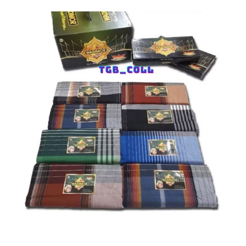 Sarung Tenun Wadimor Motif Kombinasi Kotak Kotak Kecil