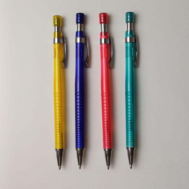 

Pensil Isi Kenko MP-07 hijau merah ungu kuning