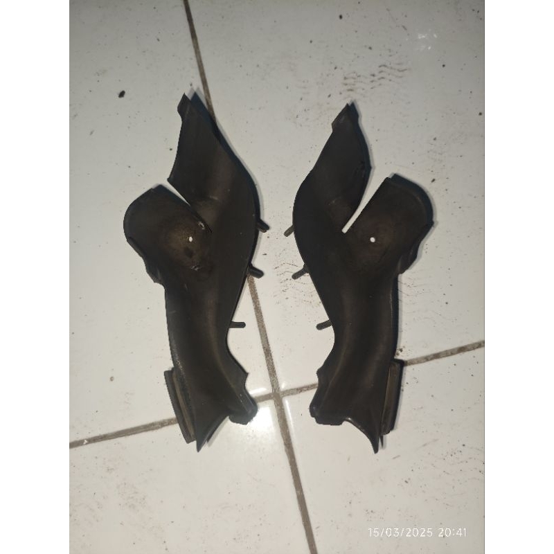 Cover karet penahan bagian kaca honda crv gen 2