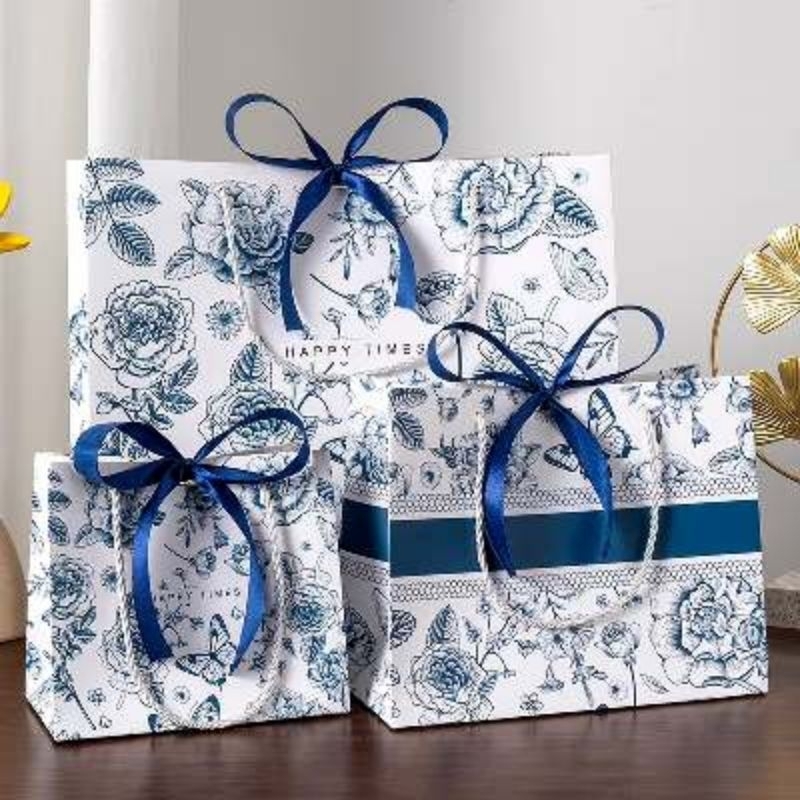 

Satuan- Paperbag gift souvenir goodiebag Happy Times/ Tas Kado Hamper packaging goodiebag premium pita