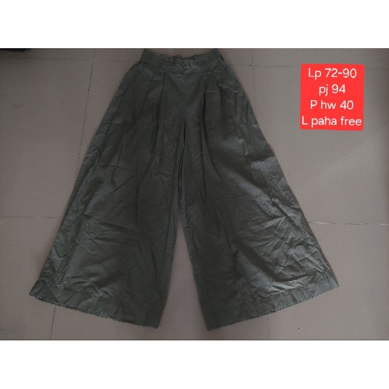 Earth music & ecology Celana Kulot katun warna army