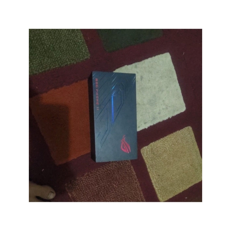 ROG PHONE 2 NORMAL ONLY (BEKAS PEMAKAIAN )