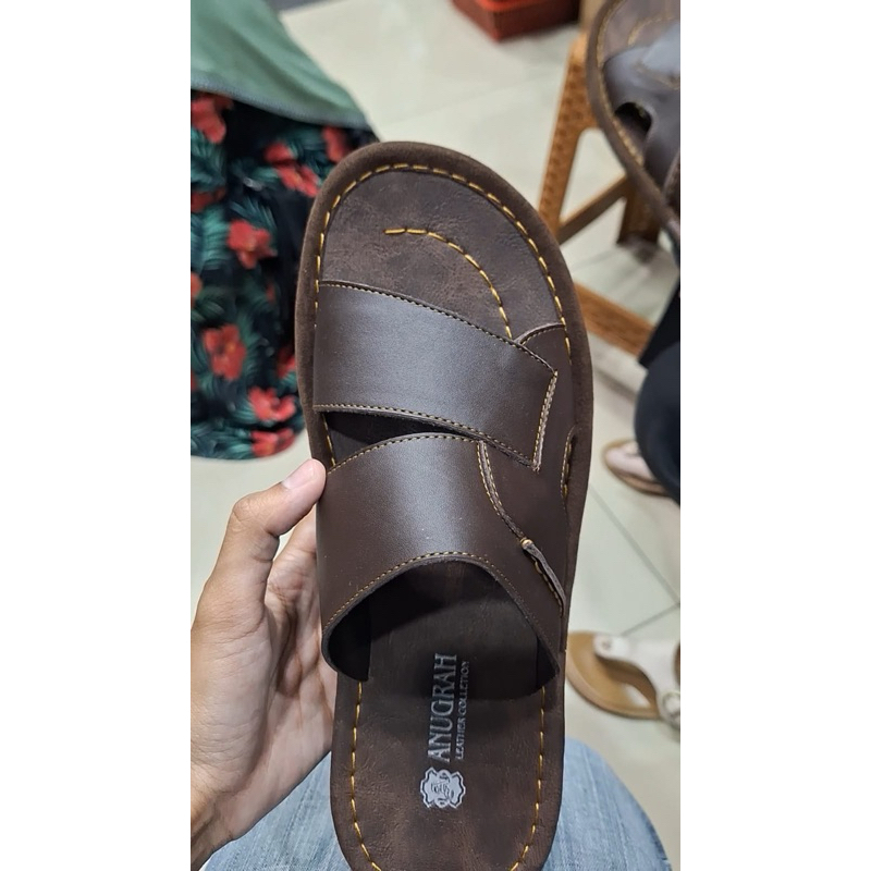 Anugrah_Kale (Sandal slide shoes dan sandal pria asli kulit Sukaregang)