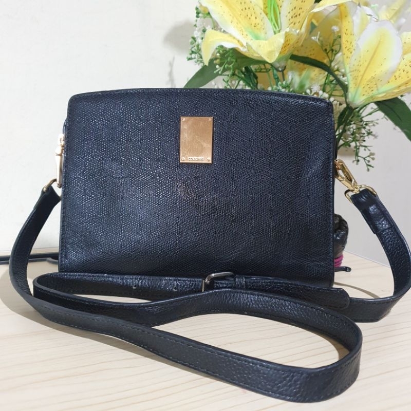 Tas Sling bag Kulit Couronne Preloved