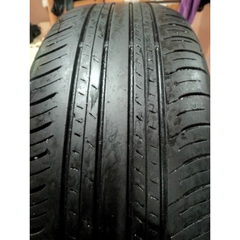 ban copotan Dunlop enasave ukuran 215/60/17