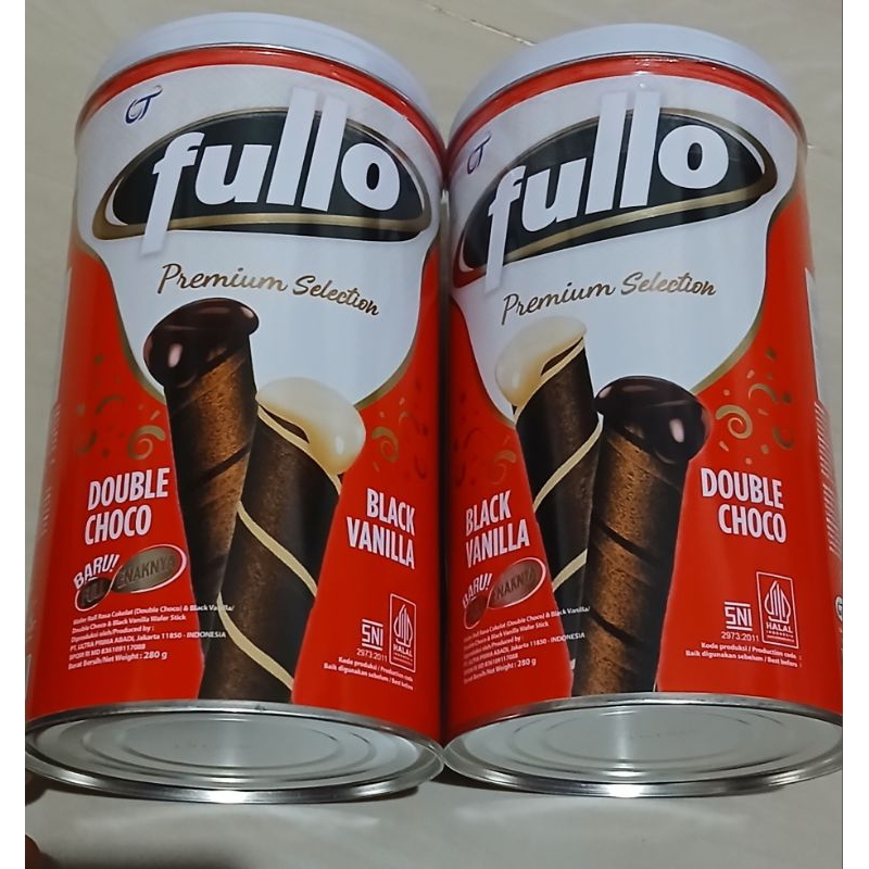 Fullo Wafer Roll Rasa Double Choco & Black Vanilla 280 gr