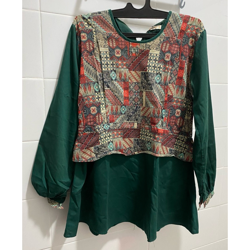 Preloved batik Preloved vest baik