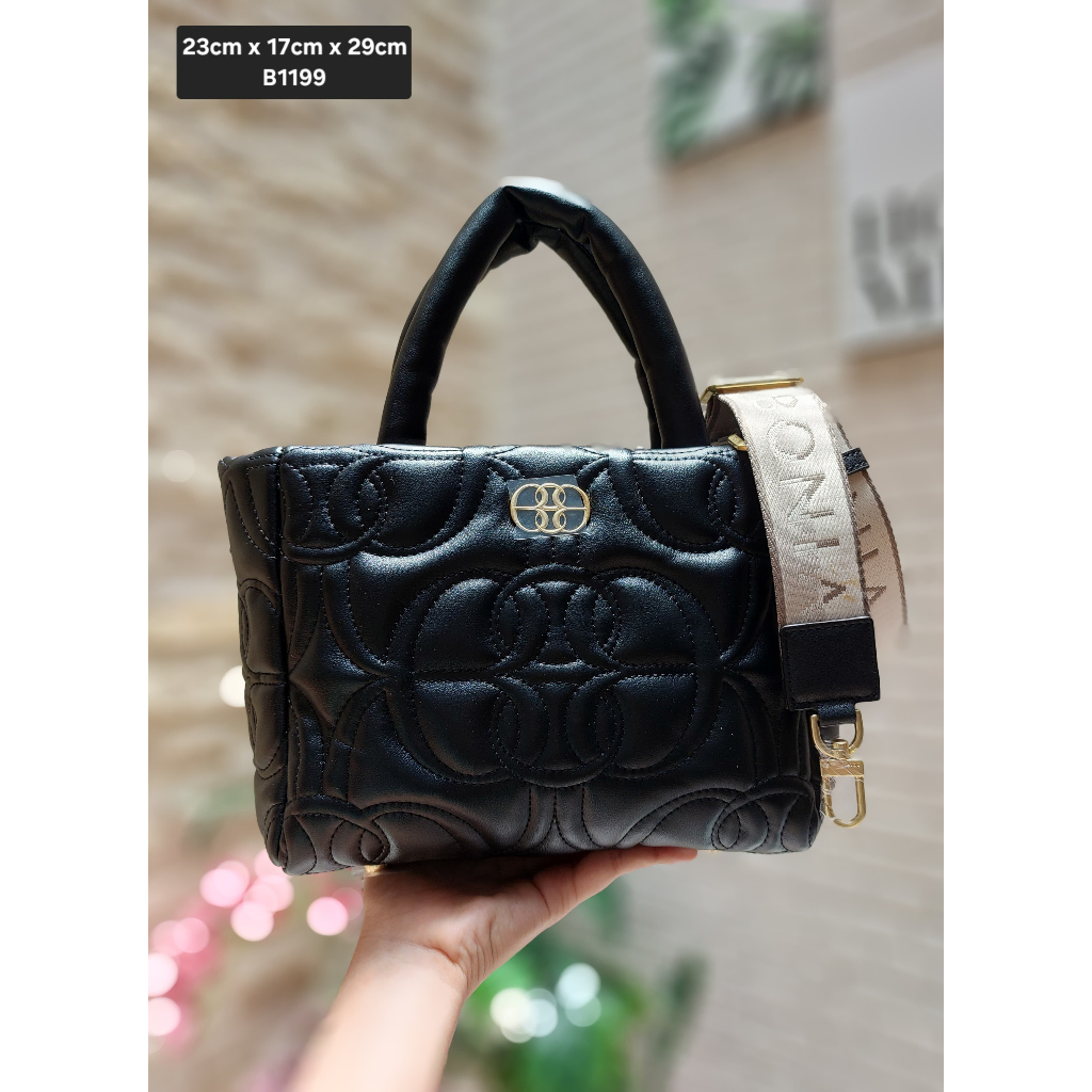 tote bag pillow hitam la luna motif bonia ori