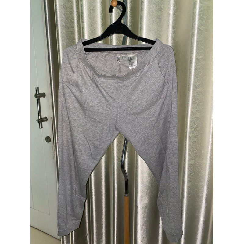 [PRELOVED Vol. 3] Celana/Bawahan/Jogger/Jeans/Loose pants/Kulot Hnm, Jiniso, Beatrice Clothing, dan 