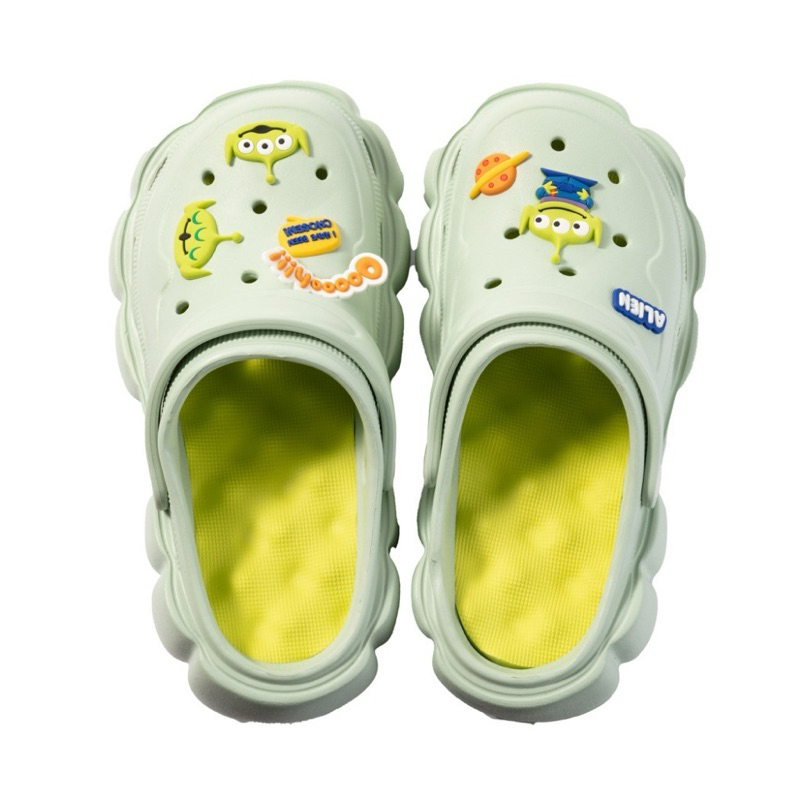 Miniso Clogs Slipper Hollow Toy Story 39-40 / sandal selop crocs