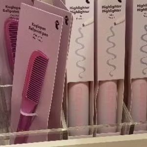 

Flying tiger highligter and bolpoin pen sisir