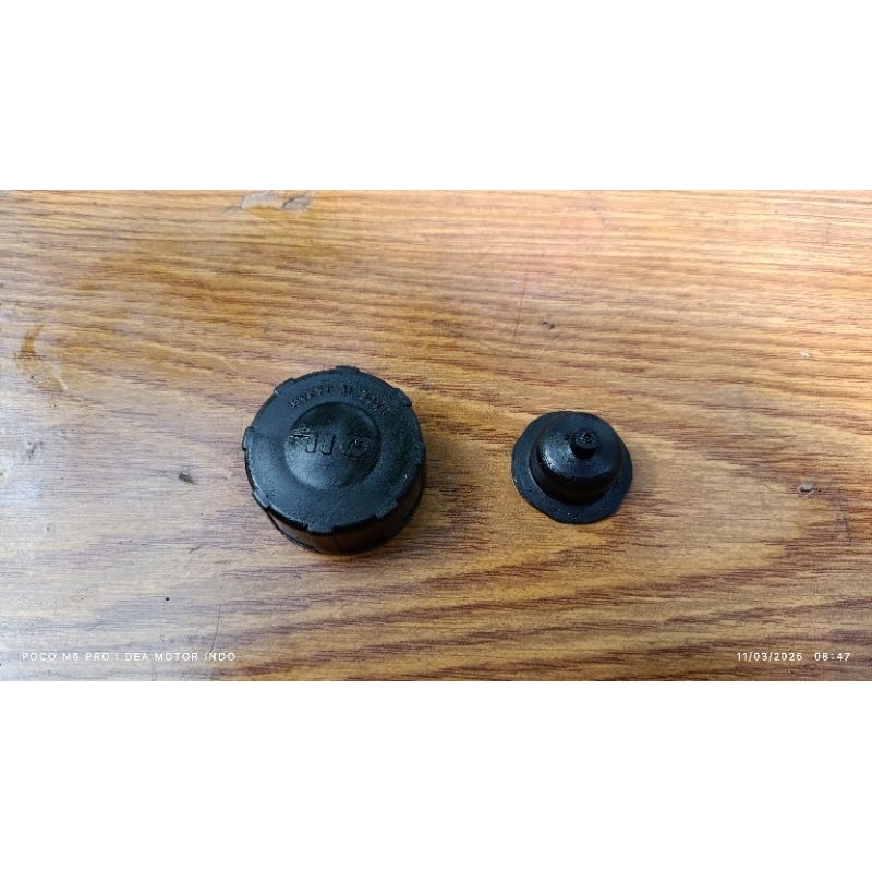 Tutup botol oli samping Suzuki A100 original tutup botol oli A100 penutup botol oli samping Suzuki 1