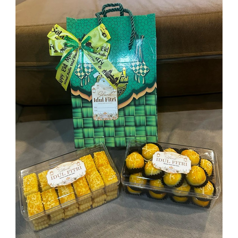 

Paket Box Hampers (Premium)