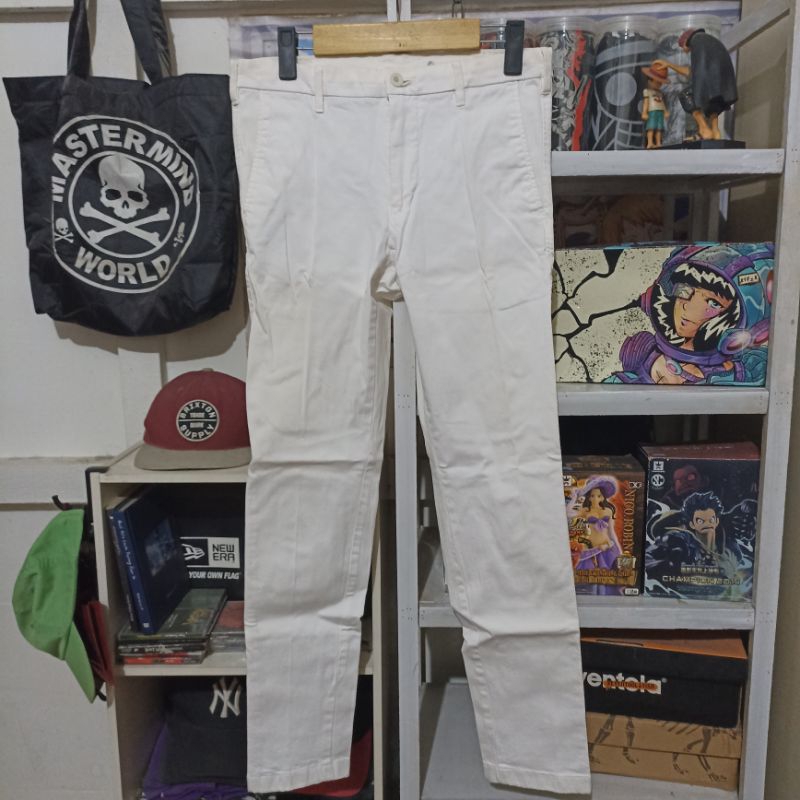 CELANA JEANS PRIA SKINNY UNIQLO PUTIH 29 SECOND