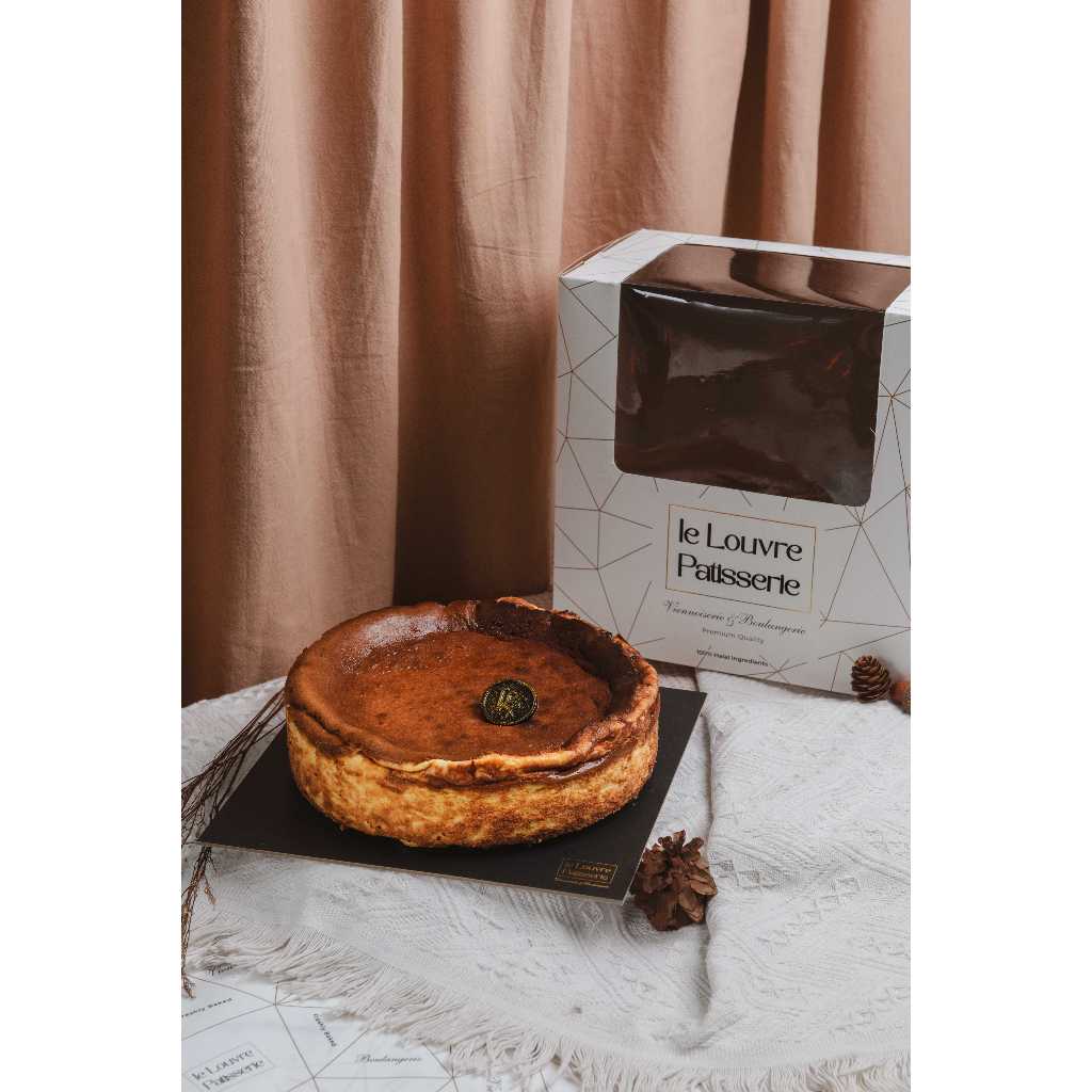 

San Sebastian Burnt-Basque Cheesecake Whole