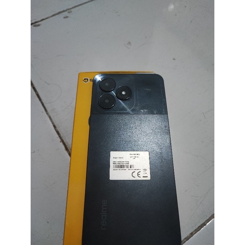 Realme C51 Ram 4 internal 64