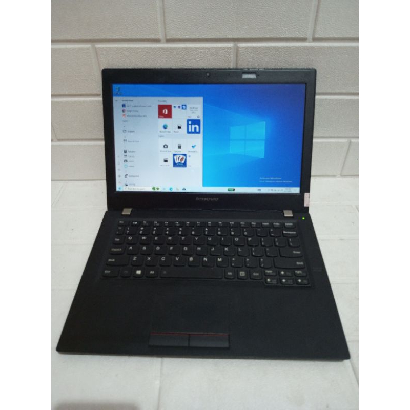 Lenovo slim K21-80 Gen 6th Core i3-6100U Skylake RAM 8GB SSD 128GB 12.5" Baterai 3 Jam