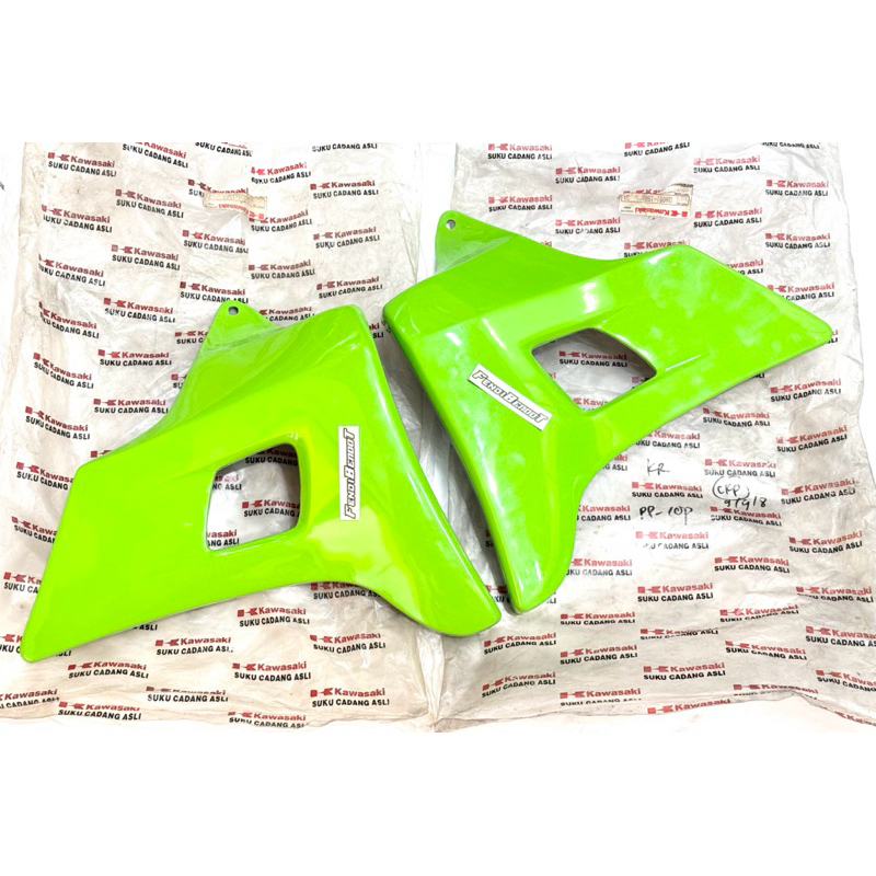 ( NOS ) SEPASANG SAYAP TANGKI TENGKI COVER RADIATOR NINJA R KIS C J OLD LAMA HIJAU 3X ORIGINAL 36001