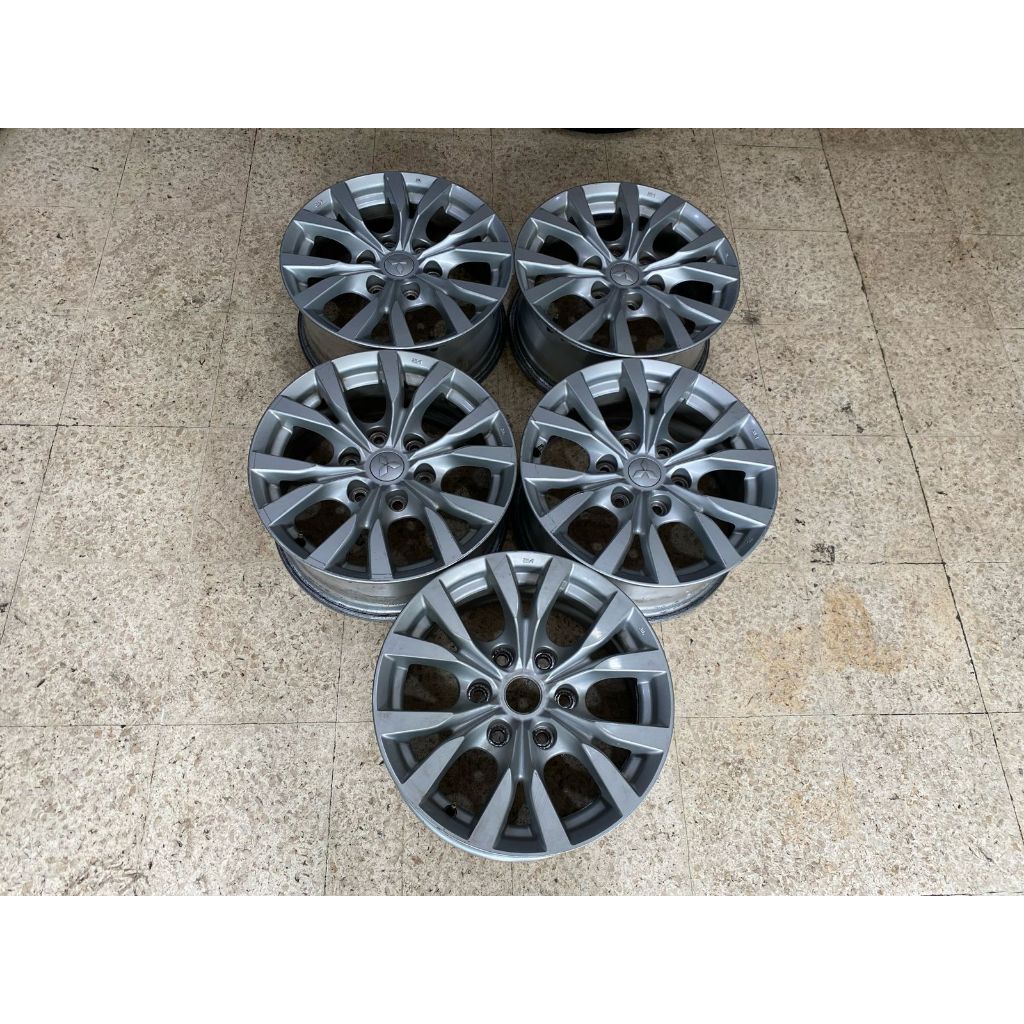 VELG MOBIL PAJERO R17 VELG BEKAS R17 PCD 6X139 BISA BUAT TRITON.