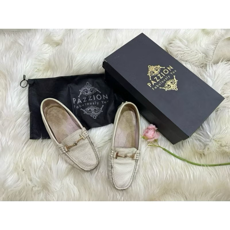 preloved sepatu pazzion ukuran 35