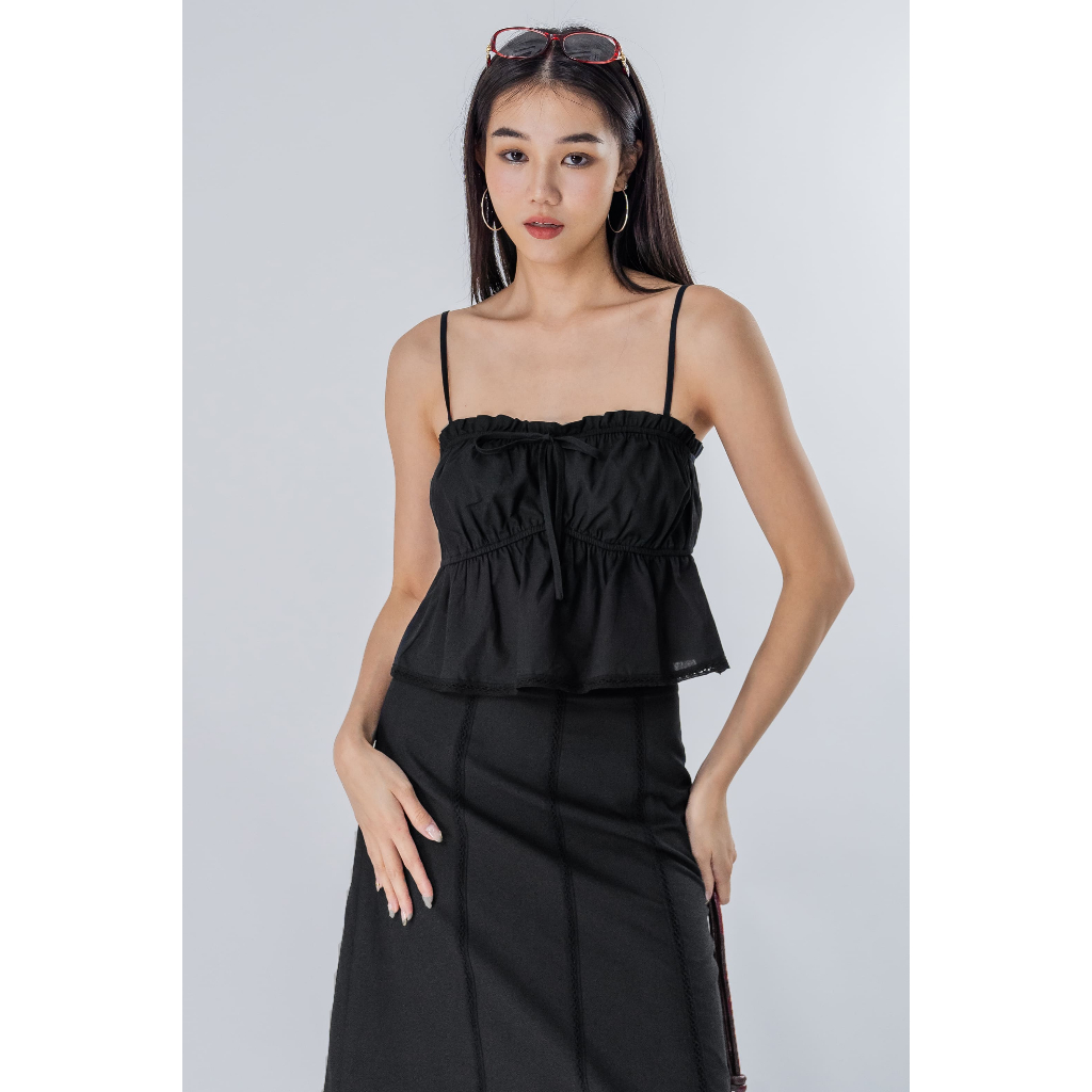 Young Hungry Free - Atasan Wanita - Hold Up Top in Black