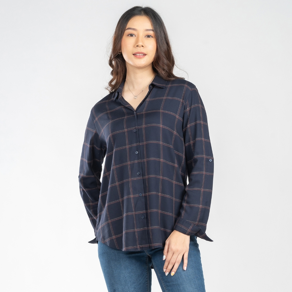 C2 Fleura Navy Kemeja Casual Wanita