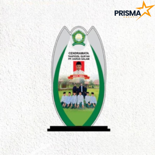 Plakat Wisuda Pondok Pesantren Plakat Wisuda Madrasah Diniyah Plakat Wisuda PONPES Plakat Akhissunna