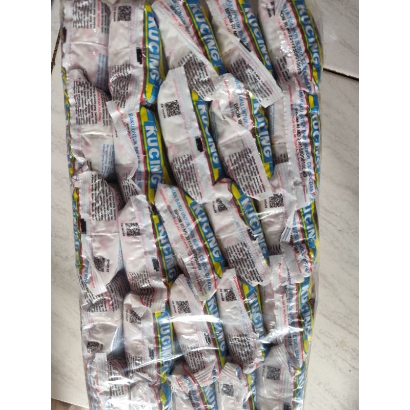 

Sagu mutiara kucing isi 25pcs/sachet.
