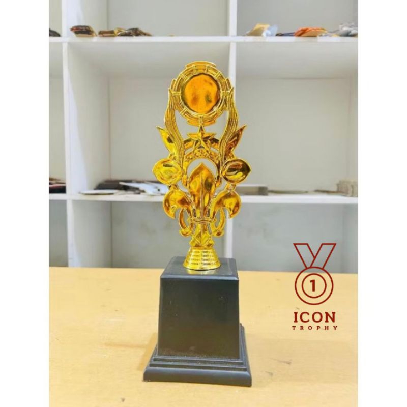 Piala Lomba Pramuka - Piala Tunas Kelapa - Piala Wosm - Piala Murah Berkualitas - Piala Figur Emas T