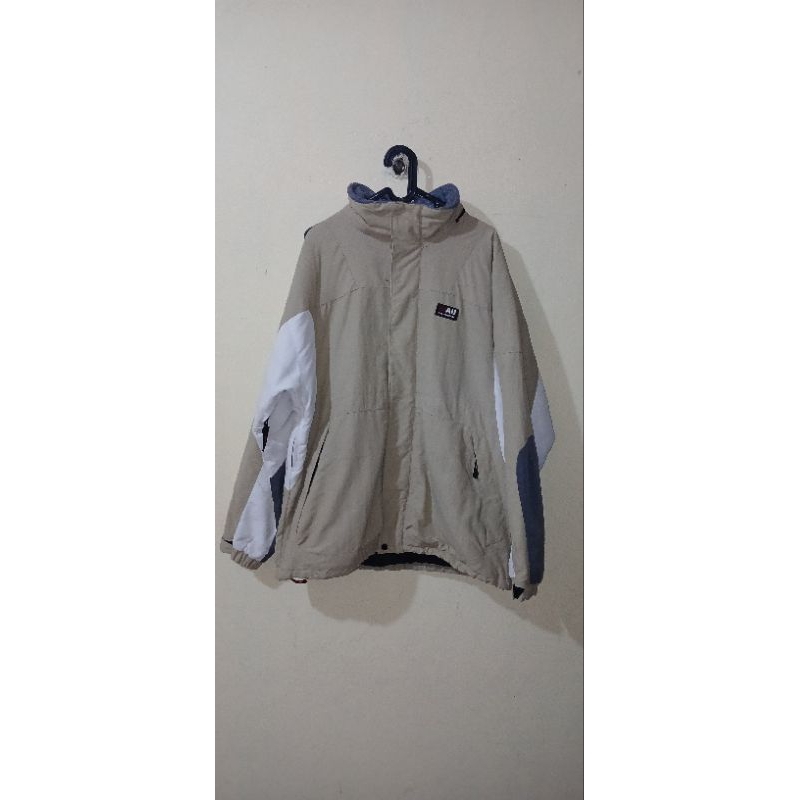 Jaket Snowboard WHO Au