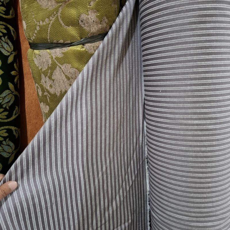 Kain Sofa Meteran // Kain Sofa Motif Salur // Bahan Sofa Motif