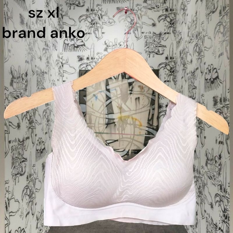 bra sport busa tebal brand anko