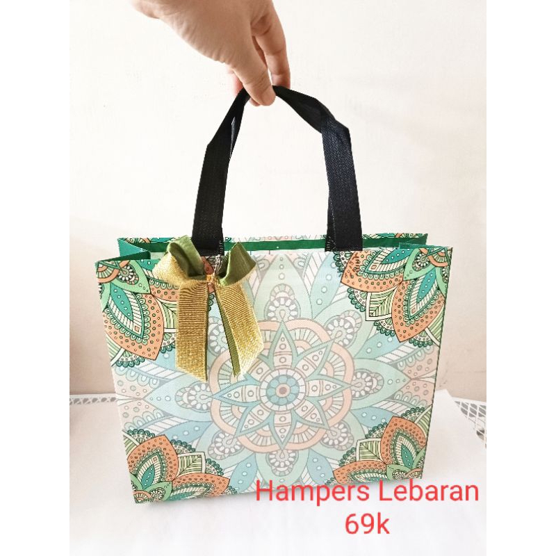 

Hampers Lebaran Tas Cantik