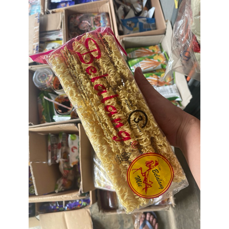 

Mie Belalang mie kering isi 15 pcs