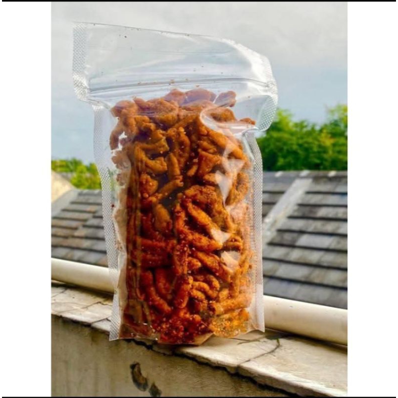 

Keripik usus Ayam Crispy Pedas Daun jeruk