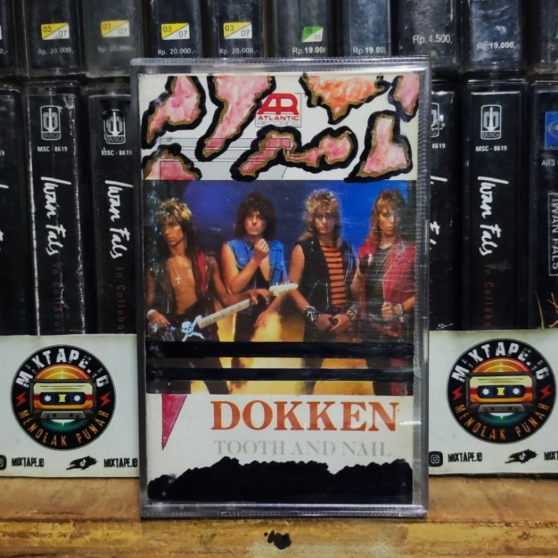 Kaset Pita - Dokken - Tooth And Nail - Radio Tape - Kaset - Radio - Pemutar Kaset - Retro - Classic 