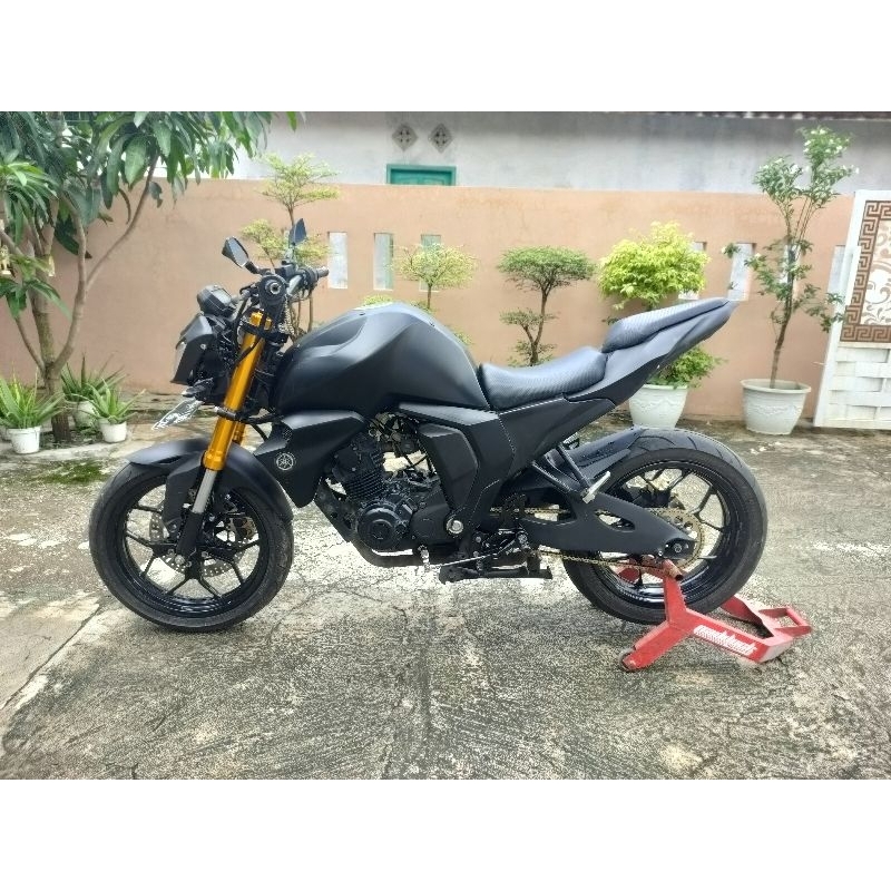 body belakang Byson fi model ninja mono , body belakang custom , body ninja mono PNP Byson fi