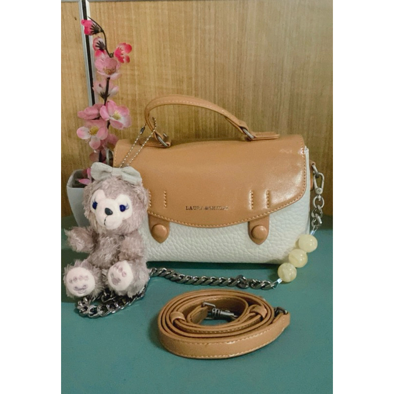 Laura shidai tas premium