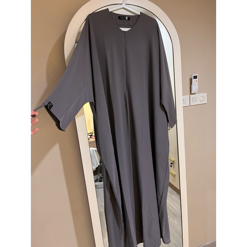 Aljenna Halla Abaya