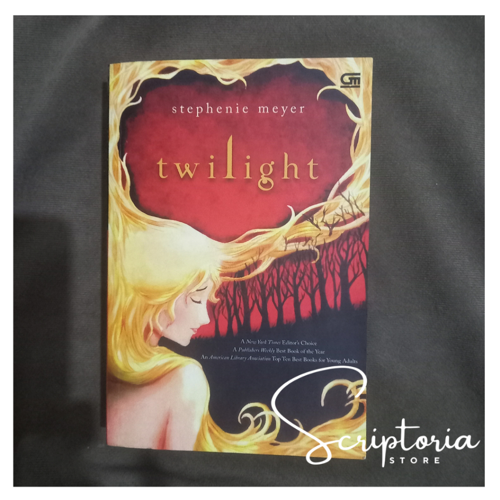 Twilight by Stephenie Meyer