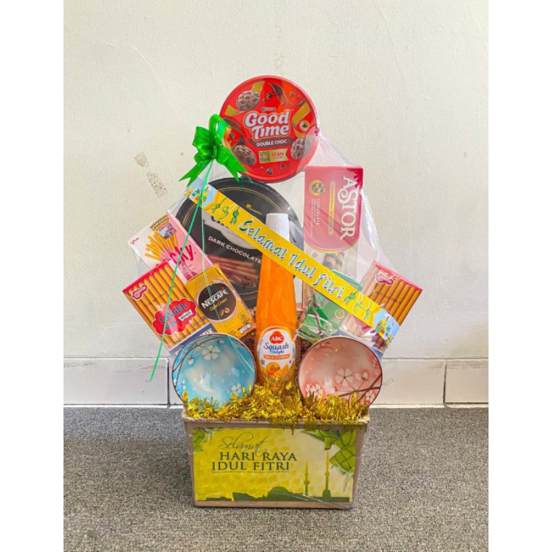 

parcel lebaran Snack dan mangkok cantik
