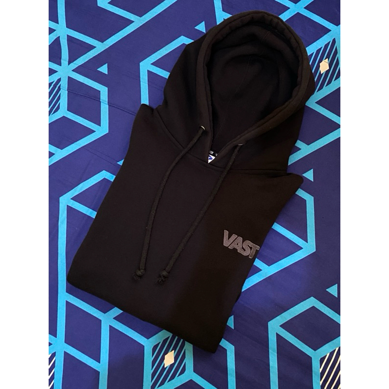 hoodie vast