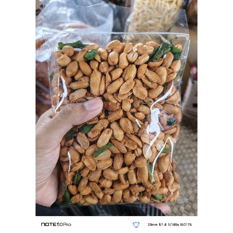 

Kacang Bangkok