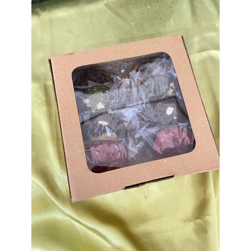 

box Of 6 Soft Cookies
