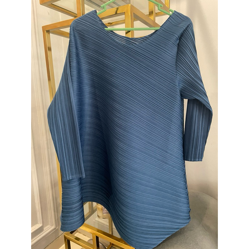 Preloved Premium Pleats